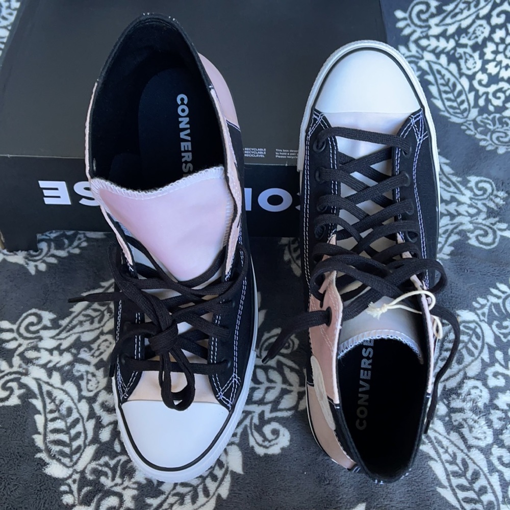 Converse Chuck Taylor All Star Hi Black/Magenta/White MEN`S - Picture 13 of 16
